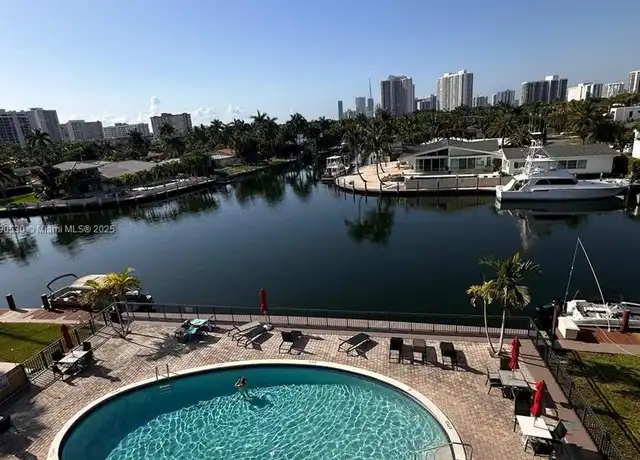 Property at 301 Golden Isles Dr #508, Hallandale Beach, FL, 33009, 1 bed, 1 bath, [object Object]