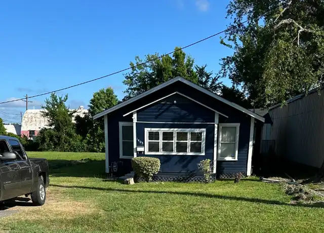 Property at 1405 Pine St, Monroe, LA, 71201, 3 beds, 2 baths, [object Object]