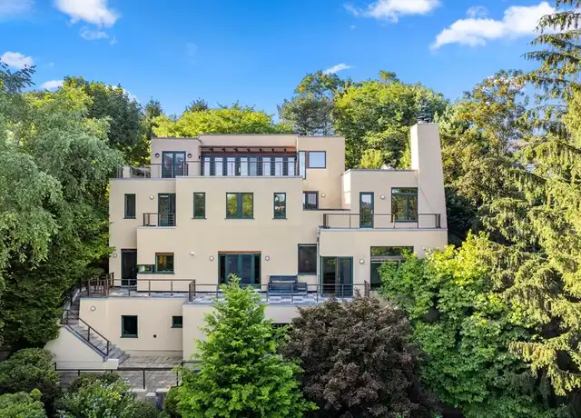 Property at 225 Kenrick St Unit 225, Newton, MA, 02458, 5 beds, 3.5 baths, [object Object]