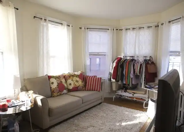 Property at 28 Anderson St Unit 10, Boston, MA, 02114, 1 bed, 1 bath, [object Object]