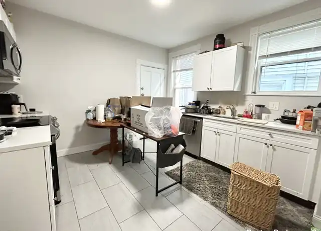 Property at 9 Mount Pleasant Ave Unit 2, Boston, MA, 02119, 5 beds, 1 bath, [object Object]