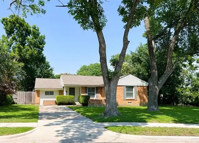 Property at 424 Classen Dr, Dallas, TX, 75218, 3 beds, 1 bath, [object Object]