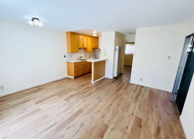 Property at 427 E 19th St Unit 1, Oakland, CA, 94606, 1 bed, 1 bath, [object Object]