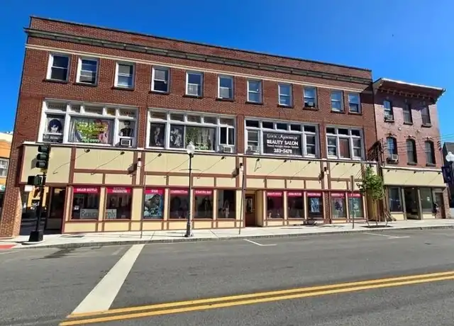 Property at 7 North St Unit 1, Middletown, NY, 10940, 1 bed, 1 bath, [object Object]