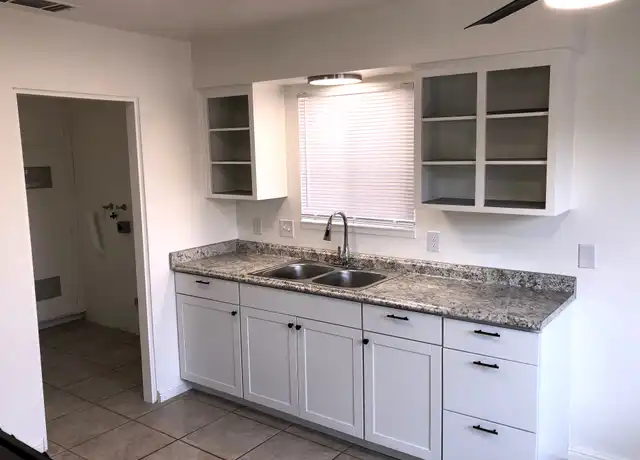 Property at 73131 San Nicholas Ave Unit B, Palm Desert, CA, 92260, 2 beds, 2 baths, [object Object]