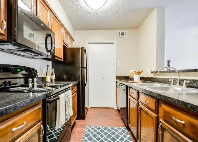 Property at 18790 Lloyd Dr, Dallas, TX, 75252, 1 bed, 1 bath, [object Object]