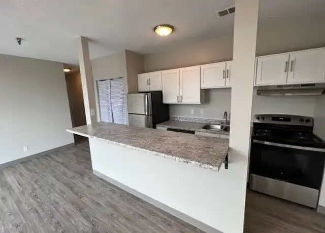 Property at Union Plaza - 601 S 16th St, Omaha, NE, 68102, 2 beds, 1 bath, [object Object]