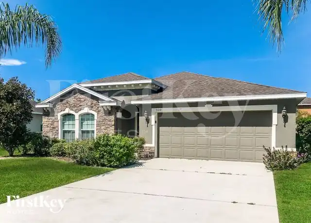 Property at 500 Willet Ave, Apopka, FL, 32703, 4 beds, 3 baths, [object Object]