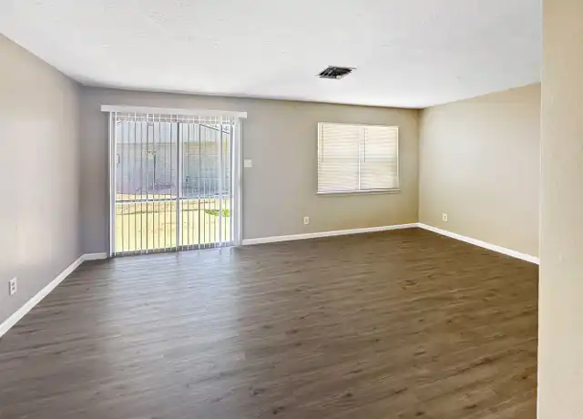 Property at 901 E Michigan Dr Unit 43, Hobbs, NM, 88240, 2 beds, 1.5 baths, [object Object]