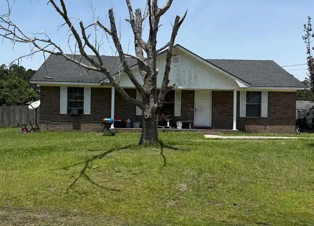 Property at 225 W Kenny Dr, Hinesville, GA, 31313, 3 beds, 2 baths, [object Object]