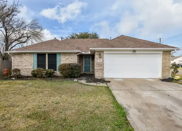 Property at 2502 6th Ave N, Texas City, TX, 77590, 3 beds, 2 baths, [object Object]