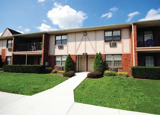 Property at 34 Longfellow Ave Unit 3409, Levittown, NY, 11756, 1 bed, 1 bath, [object Object]