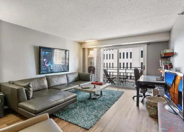 Property at 121 N Washington Ave, Minneapolis, MN, 55401, 1 bed, 1 bath, [object Object]