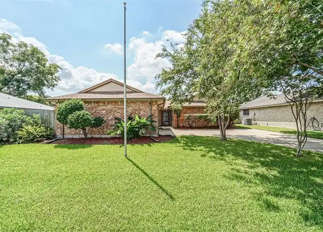 Property at 9746 Dover Hill Rd, La Porte, TX, 77571, 3 beds, 2 baths, [object Object]