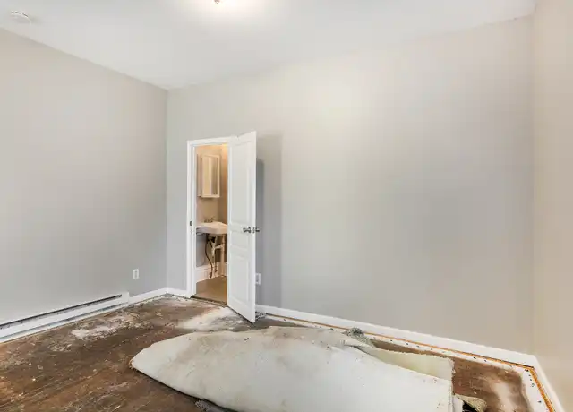 Property at 548 Livingston Ave NE Unit 2, Grand Rapids, MI, 49503, 0 beds, 1 bath, [object Object]