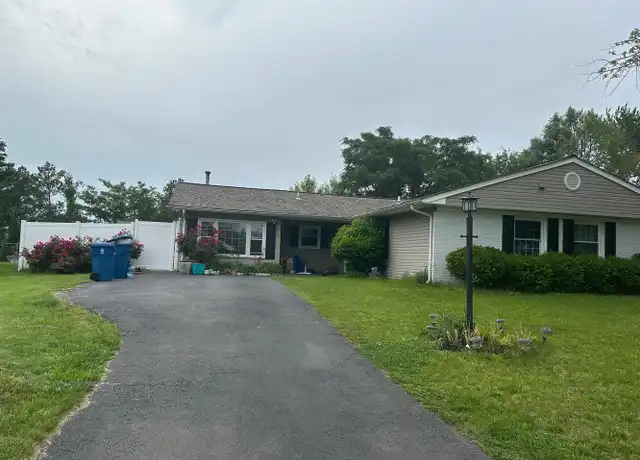Property at 4128 Point Hollow Ln, Fairfax, VA, 22033, 3 beds, 2 baths, [object Object]