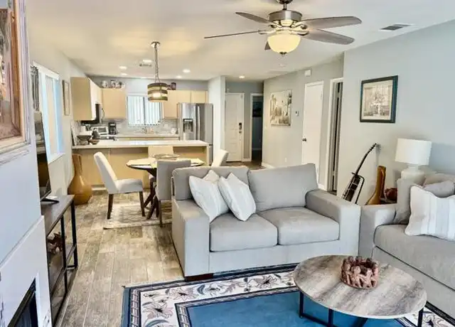 Property at 207 Lakecrest Ln, Palm Desert, CA, 92260, 2 beds, 2 baths, [object Object]