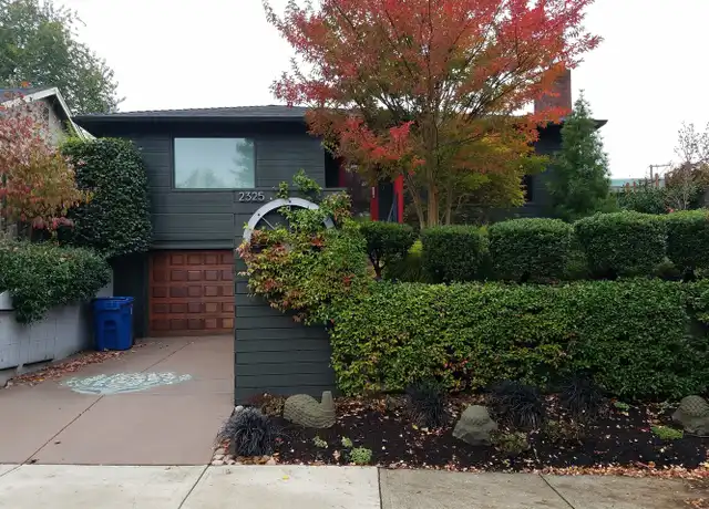 Property at 2325 High St SE, Salem, OR, 97302, 4 beds, 3 baths, [object Object]