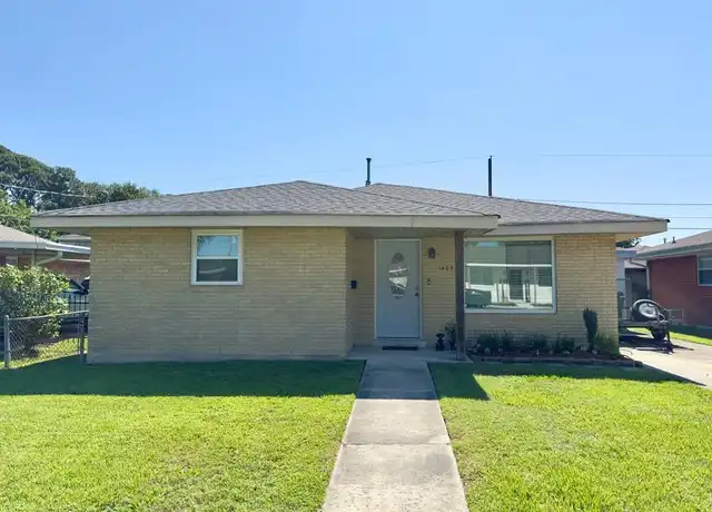 Property at 1405 Taft Park, Metairie, LA, 70001, 3 beds, 2 baths, [object Object]