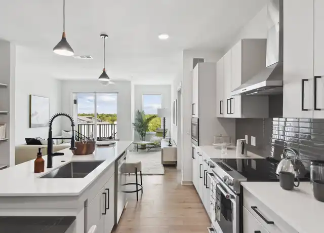 Property at 2204 Airport Blvd, Austin, TX, 78722, 1 bed, 1 bath, [object Object]