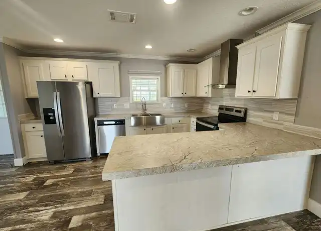 Property at 453 Emden St, North Fort Myers, FL, 33903, 3 beds, 2 baths, [object Object]
