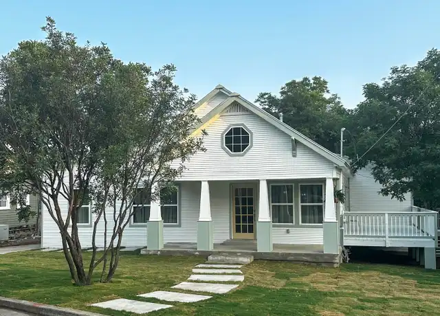 Property at 324 Albany St, San Antonio, TX, 78209, 4 beds, 3 baths, [object Object]