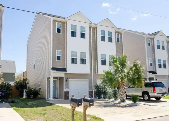 Property at 808 Blanche Ave, Carolina Beach, NC, 28428, 3 beds, 3.5 baths, [object Object]
