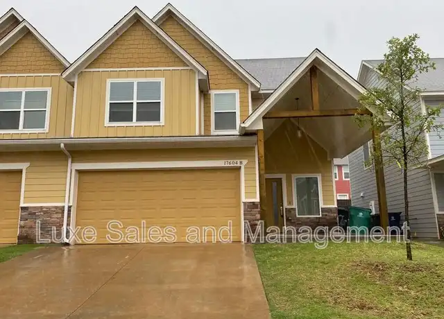Property at 17604 Sunny Hollow Rd Unit B, Edmond, OK, 73012, 3 beds, 2.5 baths, [object Object]
