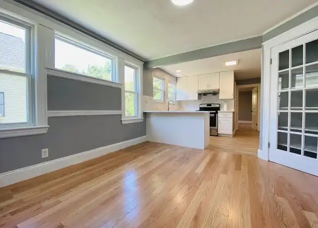 Property at 152 Fayette St Unit 1L, Quincy, MA, 02170, 2 beds, 1 bath, [object Object]