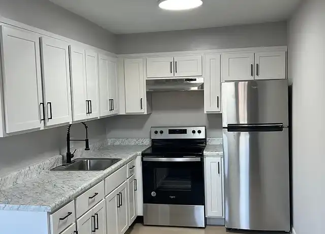Property at Egg Harbor Gardens - 541 Philadelphia Ave, Egg Harbor City, NJ, 08215, 2 beds, 1 bath, [object Object]