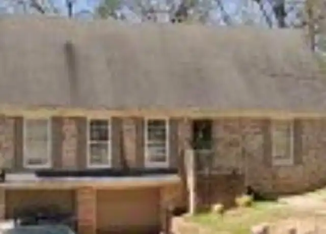 Property at 1700 6th Pl NW, Center Point, AL, 35215, 4 beds, 2 baths, [object Object]