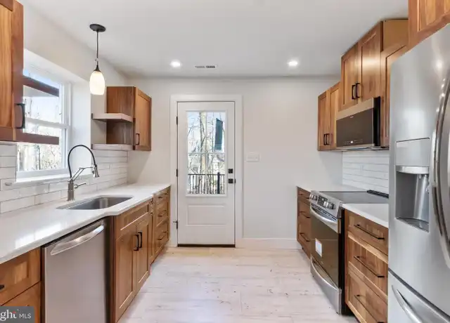 Property at 6115 Stoney Hill Rd, New Hope, PA, 18938, 2 beds, 1.5 baths, [object Object]