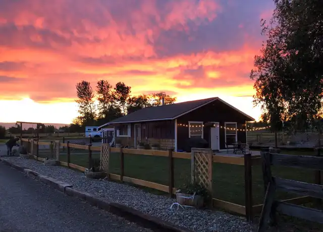 Property at 802 Fields Rd, Ellensburg, WA, 98926, 2 beds, 1 bath, [object Object]