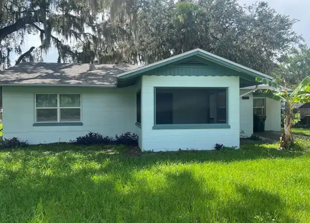 Property at 711 S Clayton St, Mount Dora, FL, 32757, 3 beds, 1 bath, [object Object]