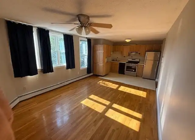 Property at 31 O St Unit 2, Boston, MA, 02127, 2 beds, 1 bath, [object Object]
