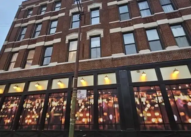 Property at 729 W Grand Ave Unit 4F, Chicago, IL, 60654, 2 beds, 1 bath, [object Object]
