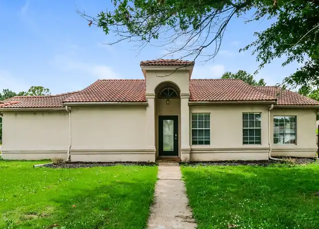 Property at 1153 Charstone Dr, Southaven, MS, 38671, 3 beds, 2 baths, [object Object]