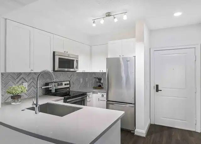 Property at Camden Grand Parc - 910 15th St NW, Washington, DC, 20005, 2 beds, 1 bath, [object Object]
