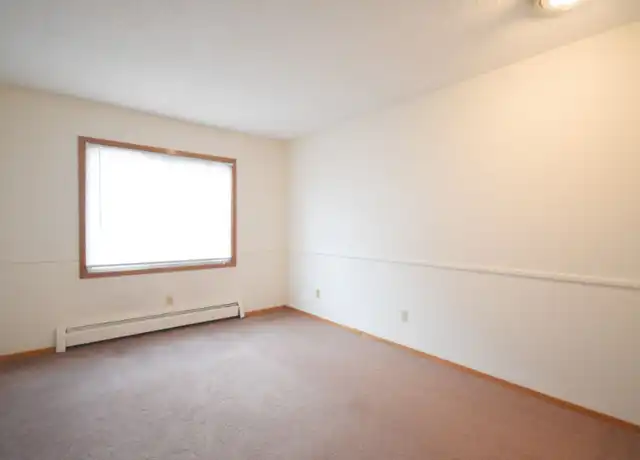 Property at 2308 Garfield Ave Unit 304, Minneapolis, MN, 55405, 1 bed, 1 bath, [object Object]