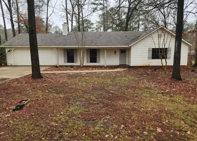 Property at 319 Swallow Dr, Brandon, MS, 39047, 3 beds, 2 baths, [object Object]