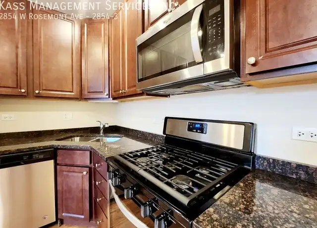 Property at 2854 W Rosemont Ave Unit 2854-3, Chicago, IL, 60659, 2 beds, 1 bath, [object Object]