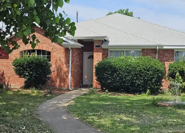 Property at 215 Piccadilly Cir, Wylie, TX, 75098, 3 beds, 2 baths, [object Object]