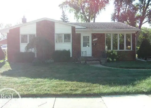 Property at 21295 Arcyle St, Clinton Twp, MI, 48035, 3 beds, 1.5 baths, [object Object]