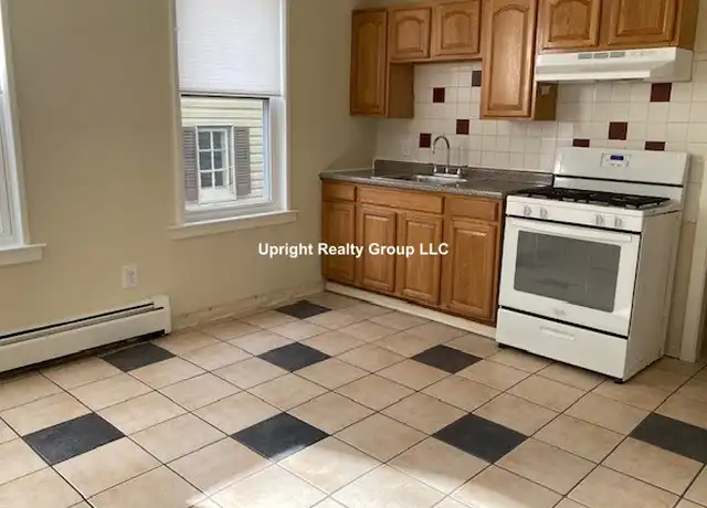Property at 16 Shurtleff St Unit 1R, Revere, MA, 02151, 1 bed, 1 bath, [object Object]