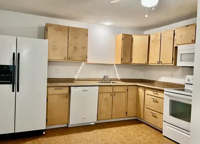 Property at 2807 NW Madrona St Unit B, Vancouver, WA, 98665, 2 beds, 1 bath, [object Object]