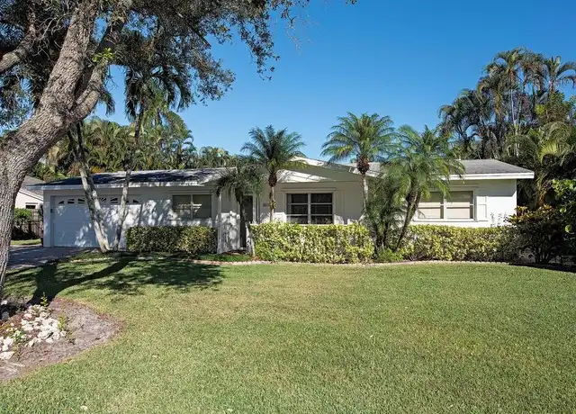 Property at 271 1st Ave S, Naples, FL, 34102, 3 beds, 3 baths, [object Object]