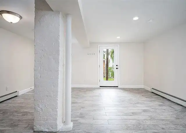 Property at 461 Warburton Ave, Hastings on Hudson, NY, 10706, 1 bed, 1 bath, [object Object]