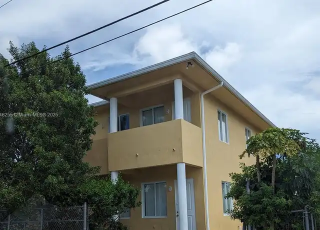 Property at 10214 SW 175th St Unit A, Miami, FL, 33157, 3 beds, 2 baths, [object Object]