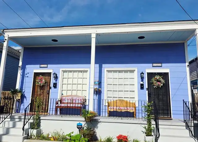 Property at 523 General Pershing St, New Orleans, LA, 70115, 2 beds, 1 bath, [object Object]