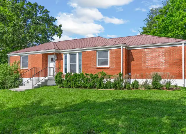 Property at 1749 Memorial Dr, Clarksville, TN, 37043, 4 beds, 2 baths, [object Object]
